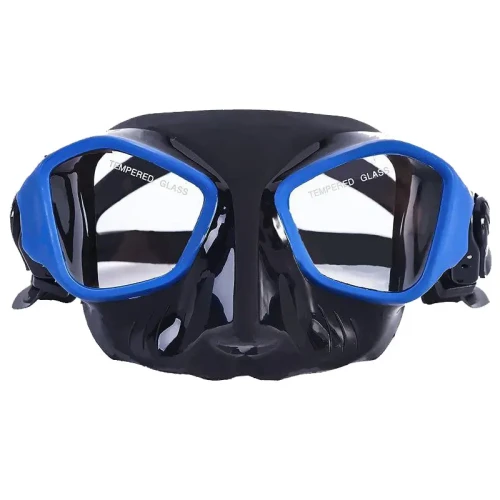 UW-Mask1-1.webp