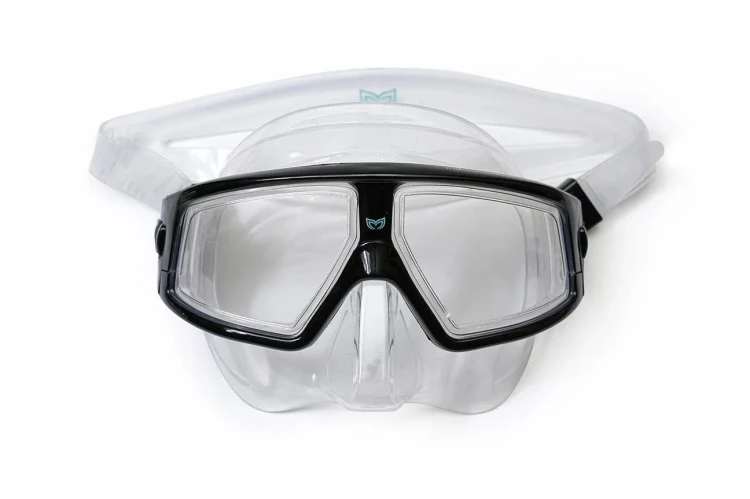 maska_clear_black.jpg